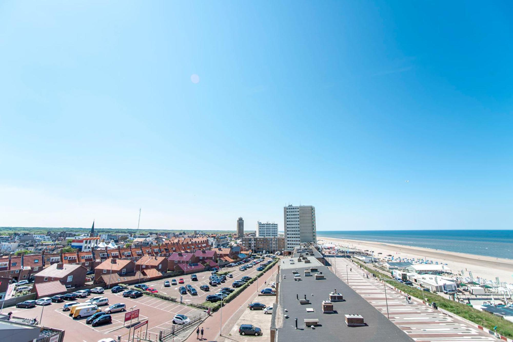 Апартаменты 'T Schelpje With Free Parking Зандфорт Экстерьер фото